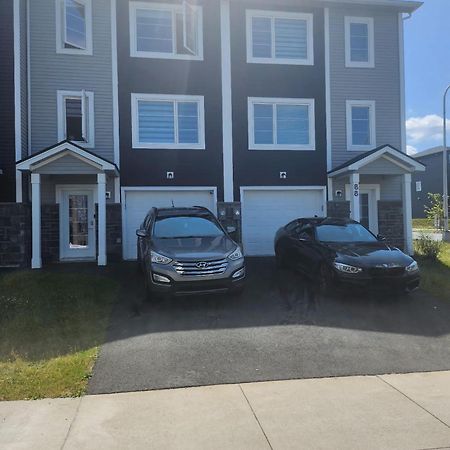 Choicest Cozy Stay Halifax Exterior foto