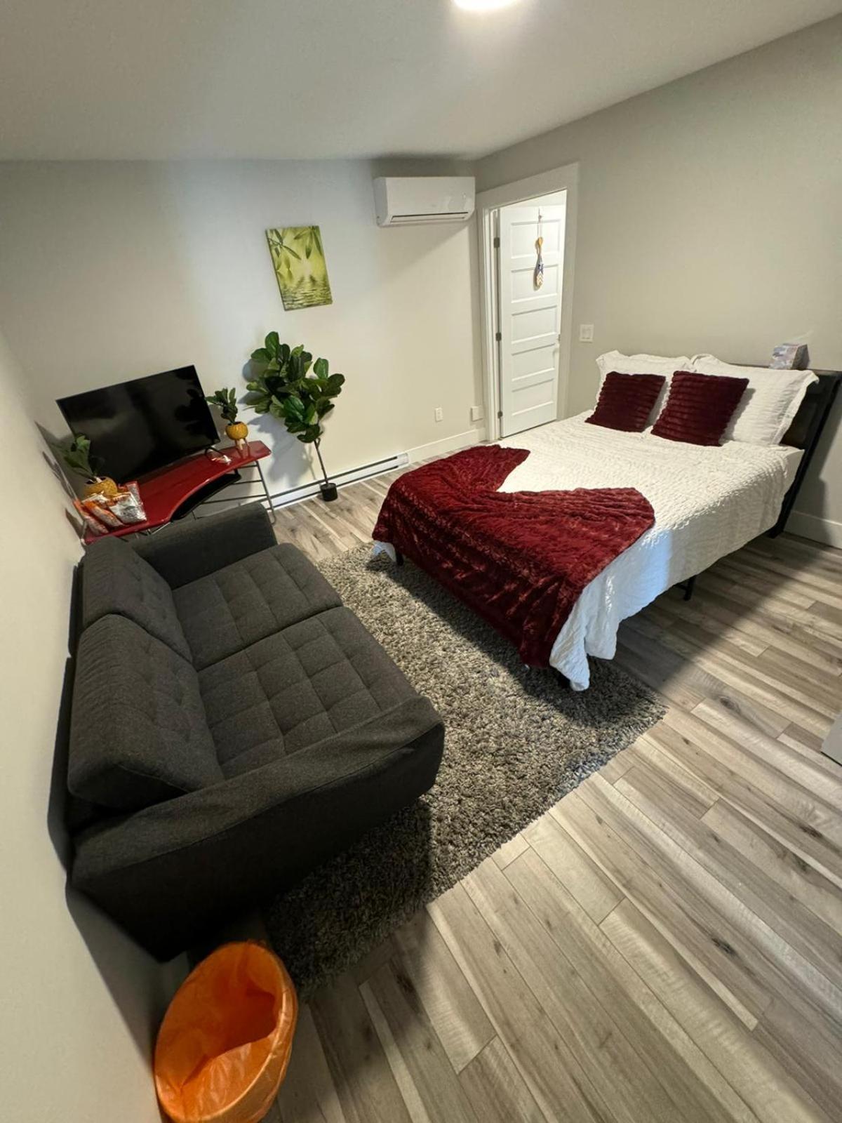 Choicest Cozy Stay Halifax Exterior foto